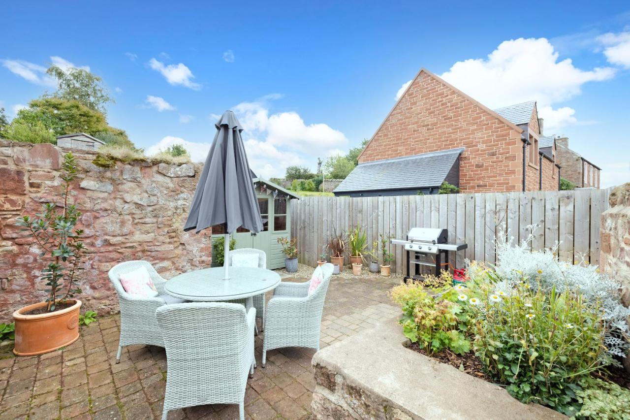 2 Bed Haywood Cottage With Garden Stenton ภายนอก รูปภาพ